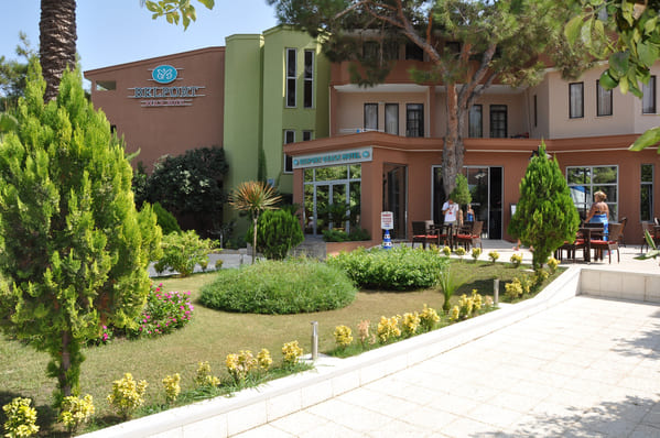 фото отеля Aleria Belport Beach Hotel 4*