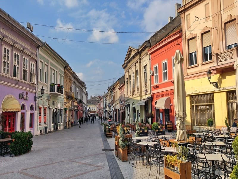 город Нови-Сад (Сербия) город Нови-Сад (Сербия)