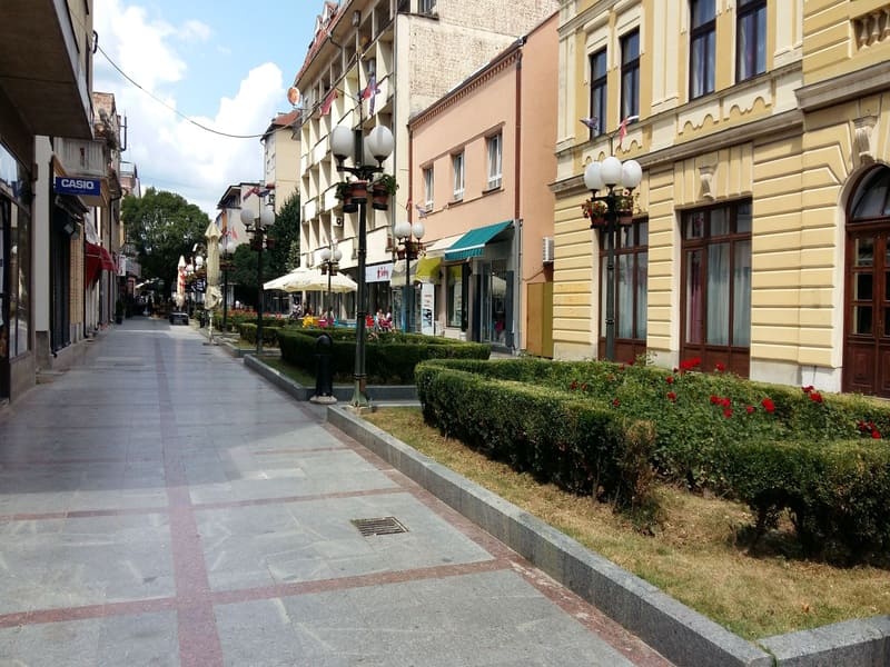 город Валево (Сербия) город Валево (Сербия)